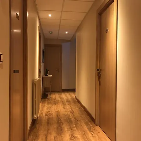巨力旅舍 旅馆